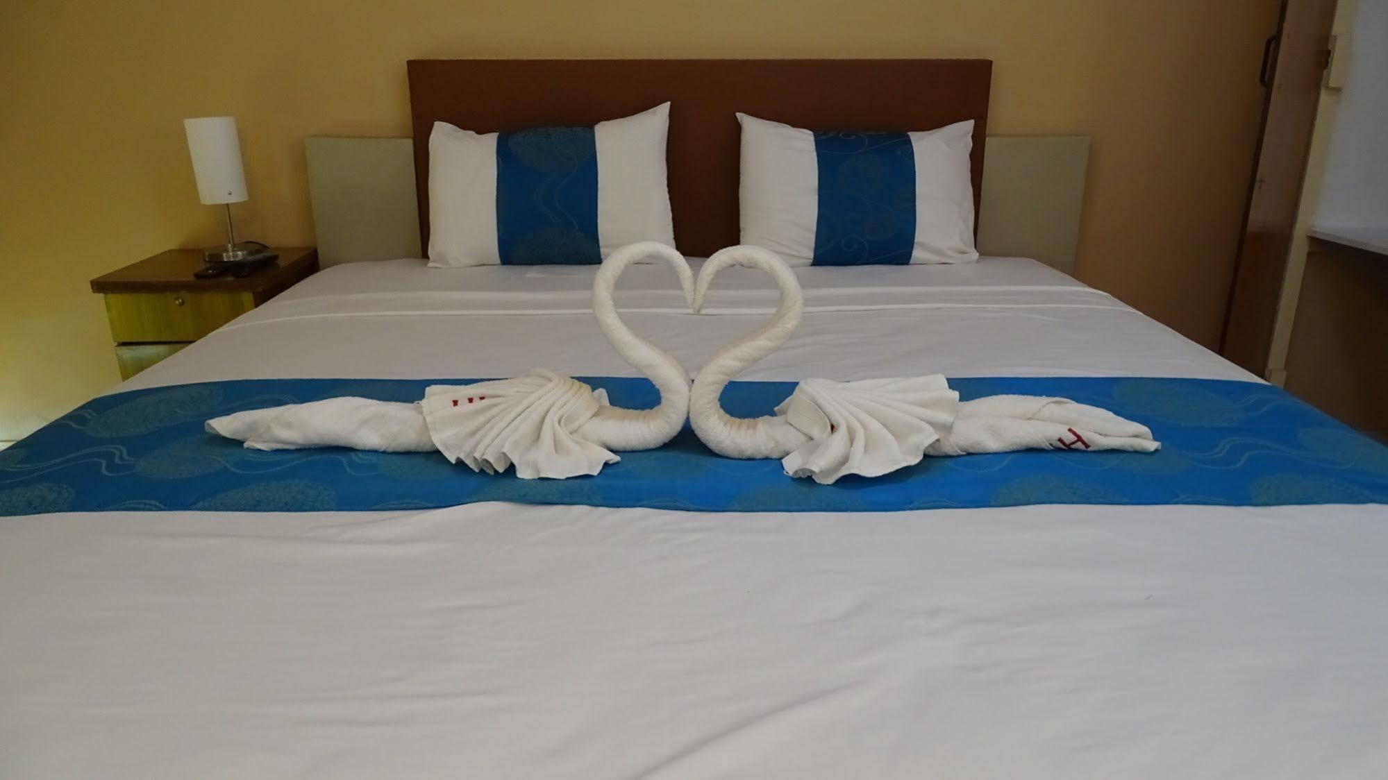Hypertek Hotel Grand-Baie Kültér fotó